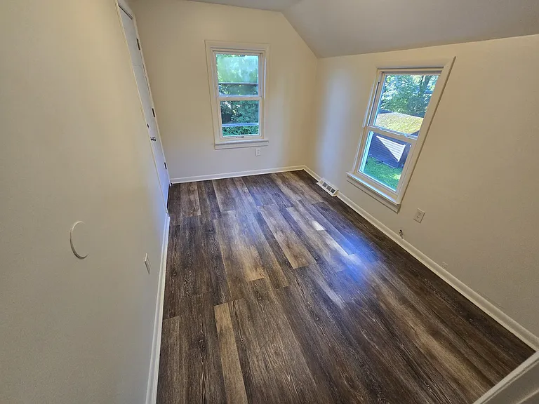112 Helen St #2 — Photo 14