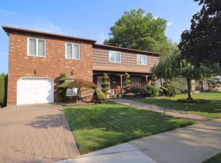 42 Rathbun Ave, Staten Island, NY 10312