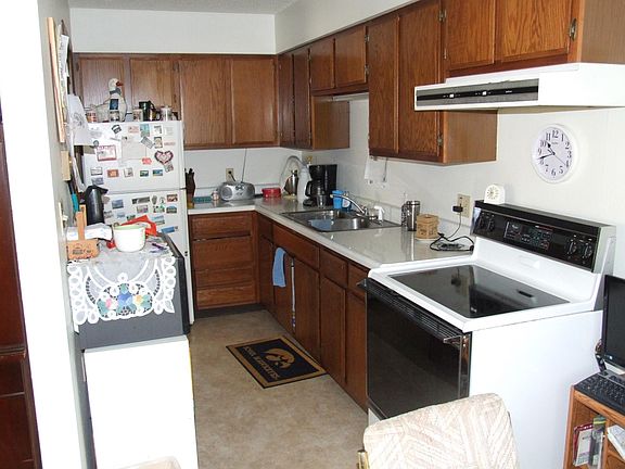 4th image of 214 Mamie Eisenhower Ave APT 2