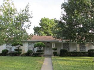 1006 Newhall St, Beeville, TX 78102