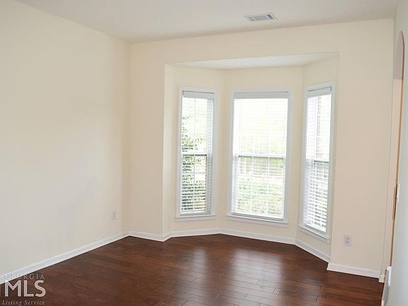 3rd image of 168 Sweet Bay Dr