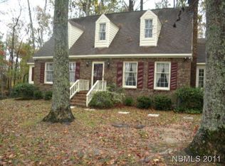 201 E Camp Kiro Rd, New Bern, NC 28560