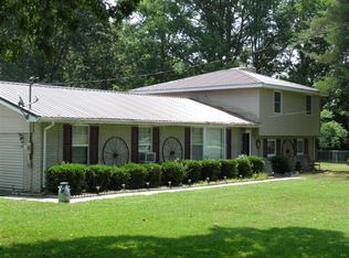 221 Doak Rd, Manchester, TN 37355