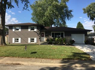 113 Nottingham Rd, Springfield, IL 62704