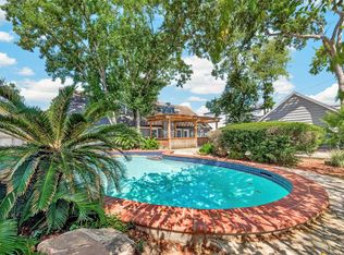 418 N Wilcrest Dr, Houston, TX 77079