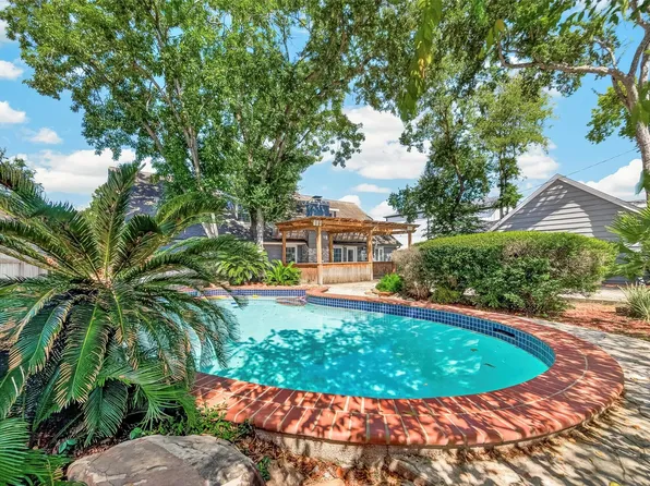 418 N Wilcrest Dr, Houston, TX 77079