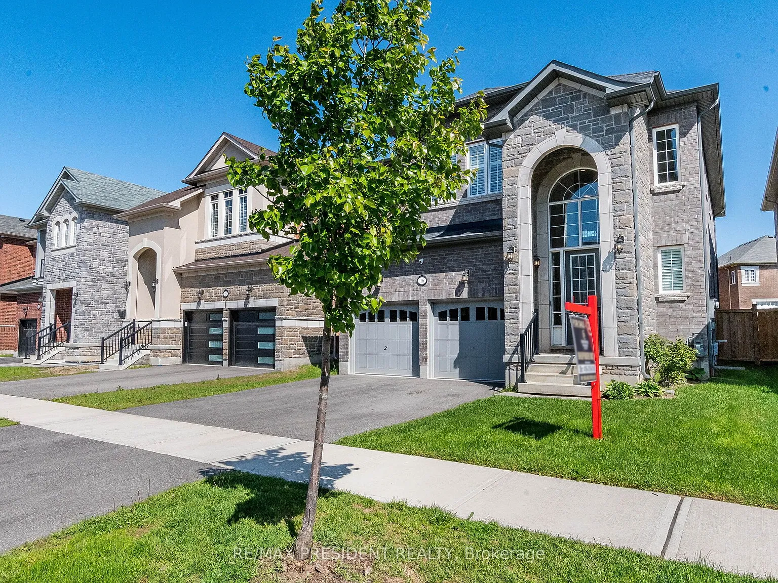 4 bed, $4,200 — Photo 2