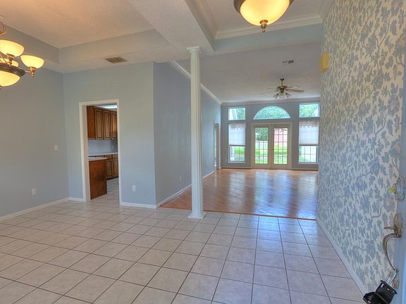 3rd image of 7713 Odessa Dr