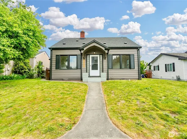 5005 Yakima Avenue, Tacoma, WA 98408