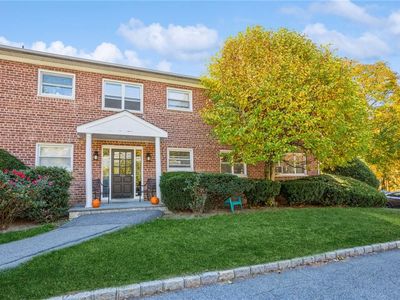 332 N State Road #1E, Briarcliff Manor, NY, 10510