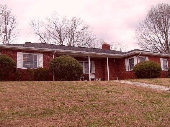 2nd image of 1123 Clearview Dr