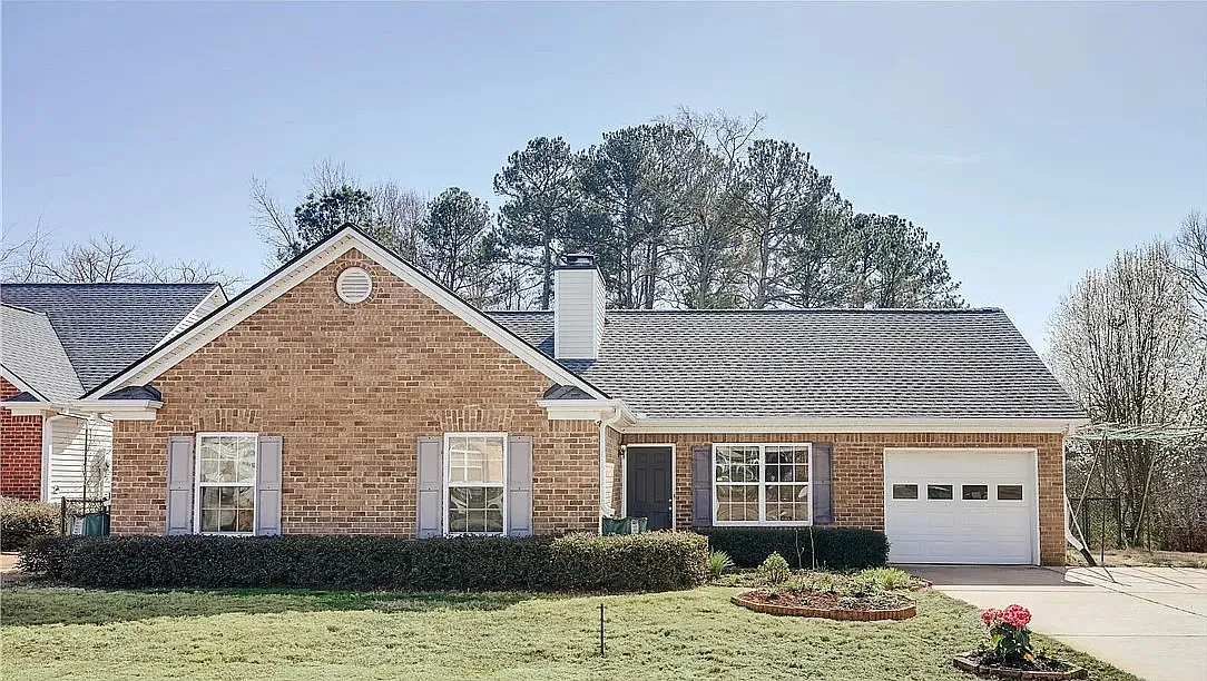 3 bed, 1283 sqft, $1,280 — Photo 1