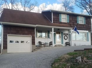 119 Francis St, Irvine, KY 40336