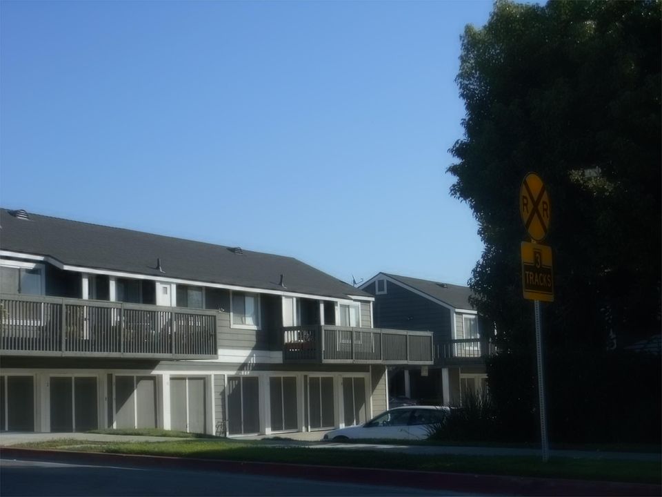1st image of 824 N Pasadena Ave APT 26