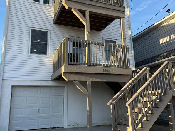 230 W Magnolia Ave #A, Wildwood, NJ 08260