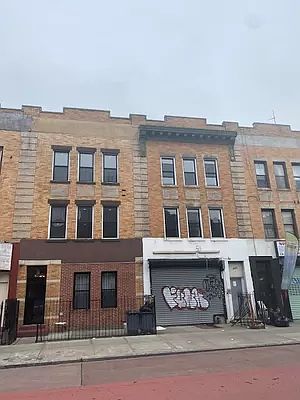 1st image of 655 Rogers Ave