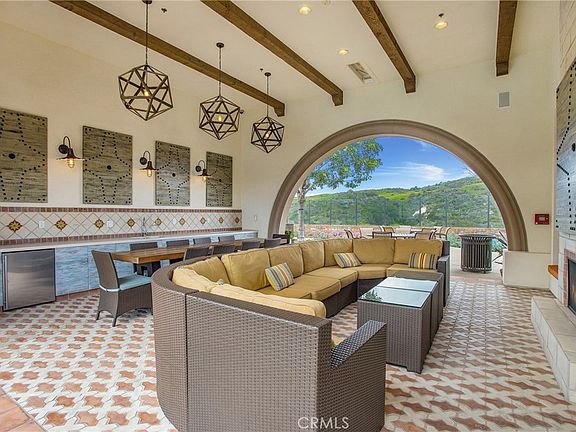 5th image of 109 Cerrero Court Rancho