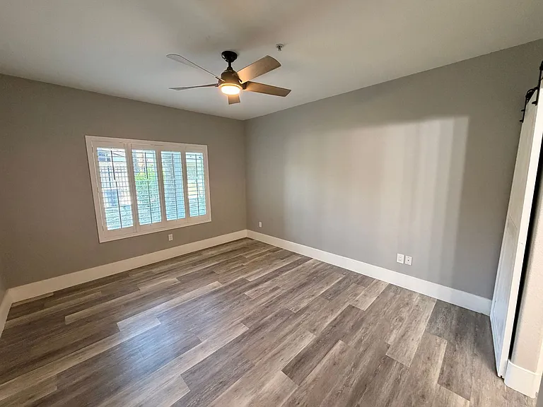 7401 W Arrowhead Clubhouse Dr #1040 — Photo 6