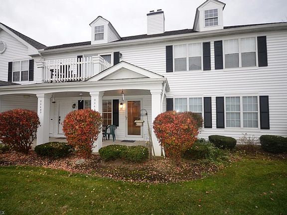 4th image of 23455 Grist Mill Ct #1