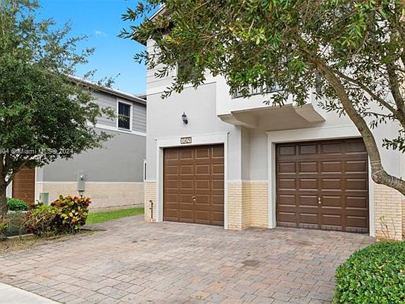 2nd image of 10429 NW 61st Ln #10429