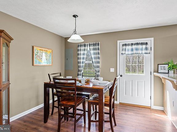 4th image of 138 Granny Smith Dr