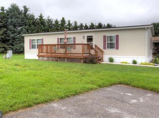 64 Rustic Dr, Shippensburg, PA 17257