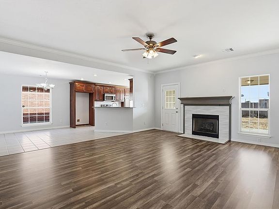 4th image of 3380 Del Aire Pl