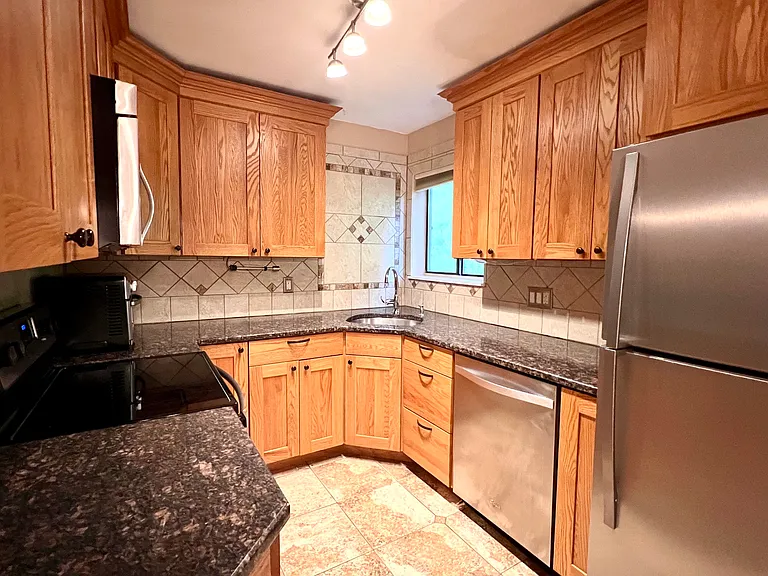 55 Cross St #E7 — Photo 4