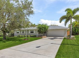 5223 Sunnybrook Ct, Cape Coral, FL 33904