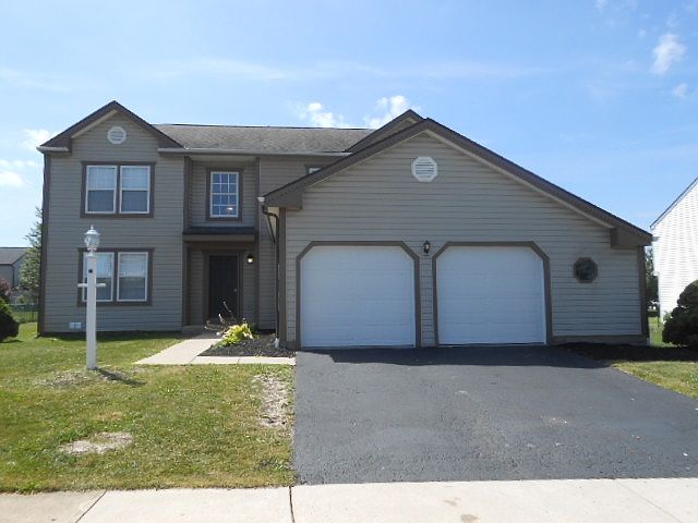 1st image of 17 W Woodstone