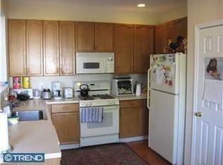 10 Willow Way, Bordentown, NJ 08505