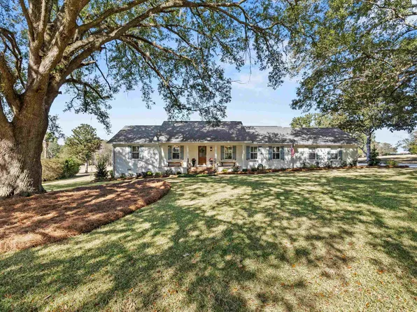 2908 Tyron Cir, Tallahassee, FL 32309