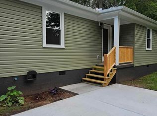 915 Jim Hunt Rd, Easley, SC 29640