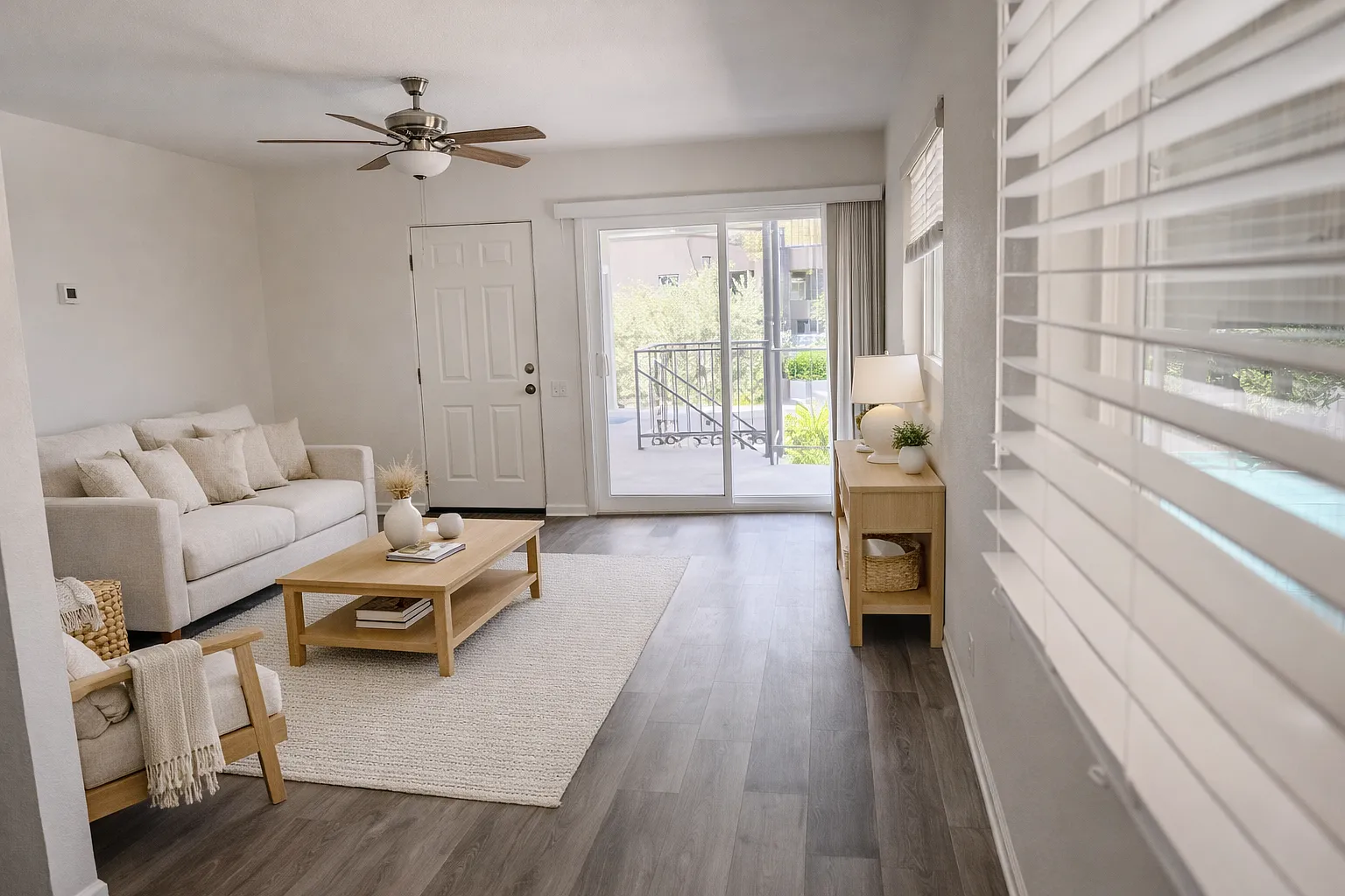 2 bed, 775 sqft, $1,895 — Photo 3