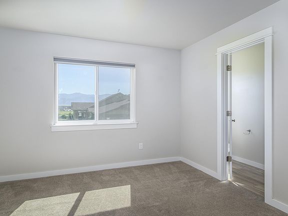4th image of 1304 Bunson Blvd