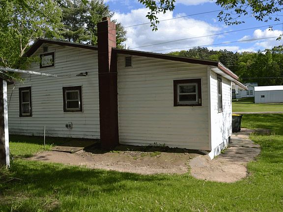 4th image of this home