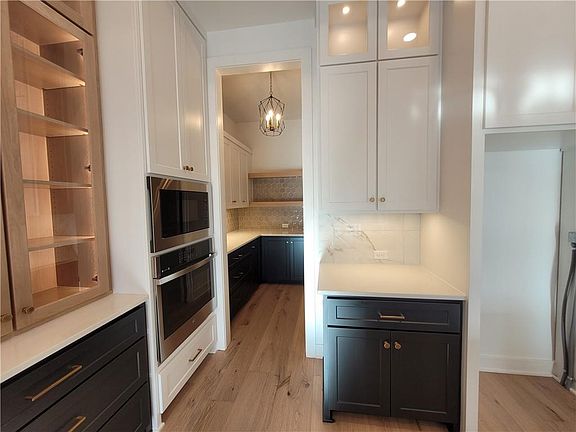 5th image of 23939 W 113th Ter