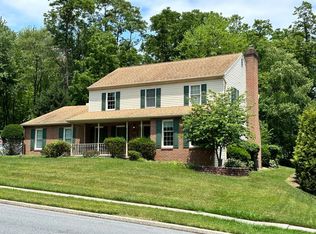 2323 Forest Hills Dr, Harrisburg, PA 17112