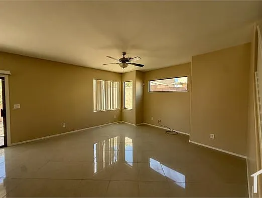 4 bed, 1805 sqft, $2,500 — Photo 4