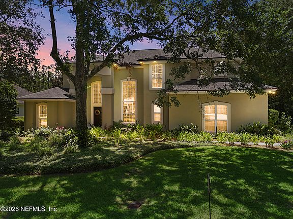 2nd image of 1843 COMMODORE POINT Drive