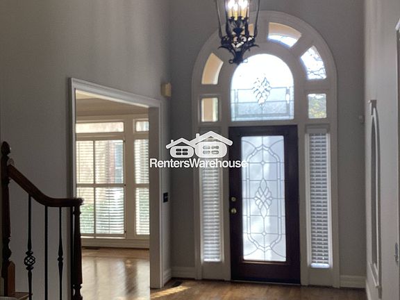 5th image of 7815 Tintern Trce