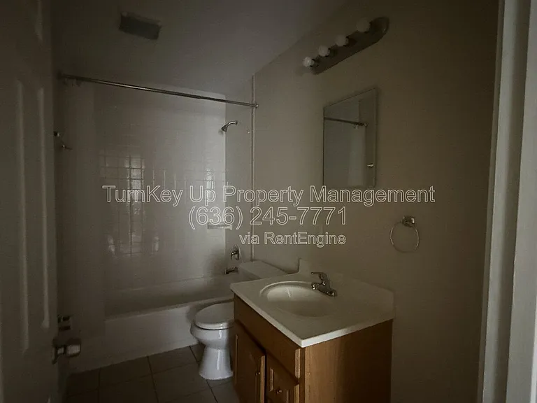 1202 Laredo Ave — Photo 9