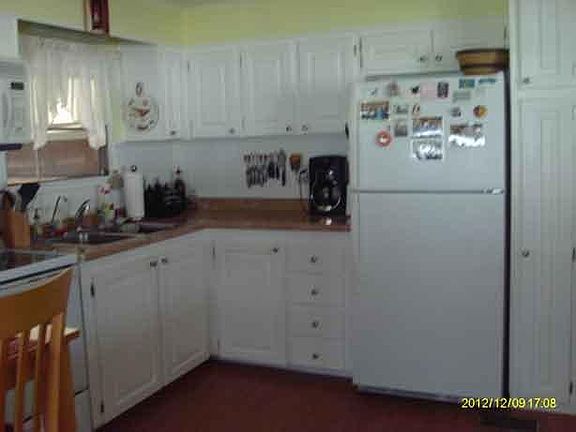2nd image of 125 Sun Cir