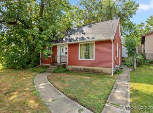 720 Dickinson St SE, Grand Rapids, MI