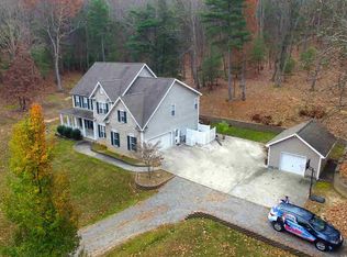 391 Sunny Rd, Max Meadows, VA 24360