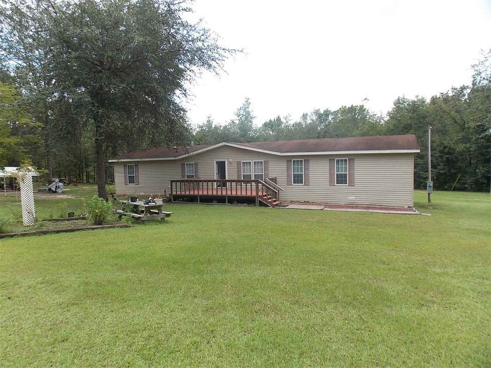 1st image of 436 NE Ford Dr