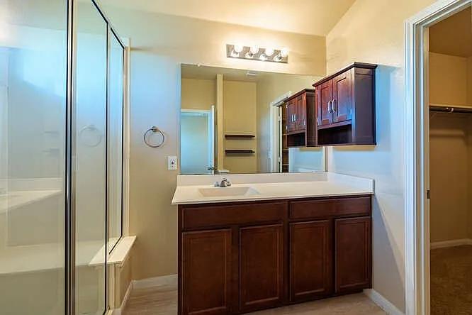 402 Zenith Rd — Photo 31
