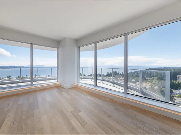 1475 Foster St #1605, White Rock, BC V4B 5L8