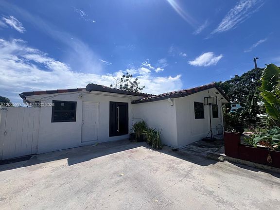2nd image of 311 NW 32nd Ct