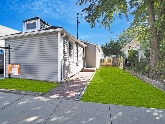 2nd image of 2647 Bellmore Ave